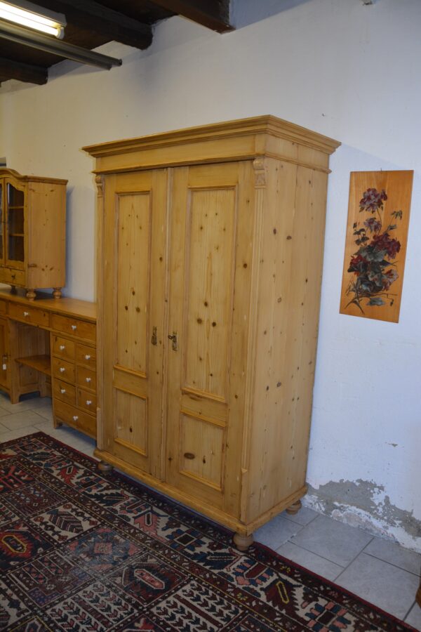 Schrank 1496 – Bild 2