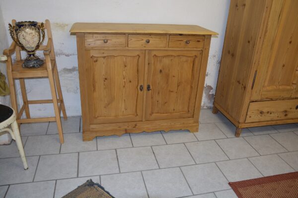 Anrichte 1502