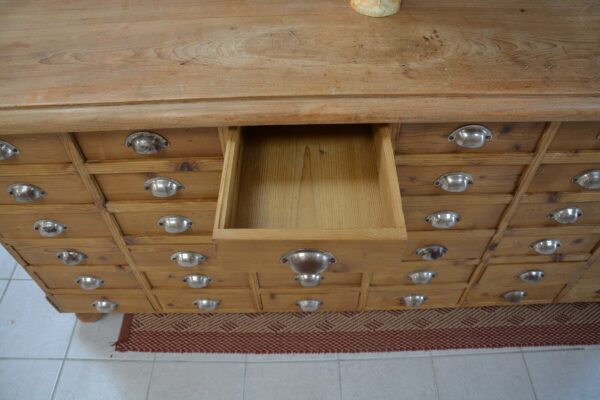 Ladenanrichte 1526 – Bild 4