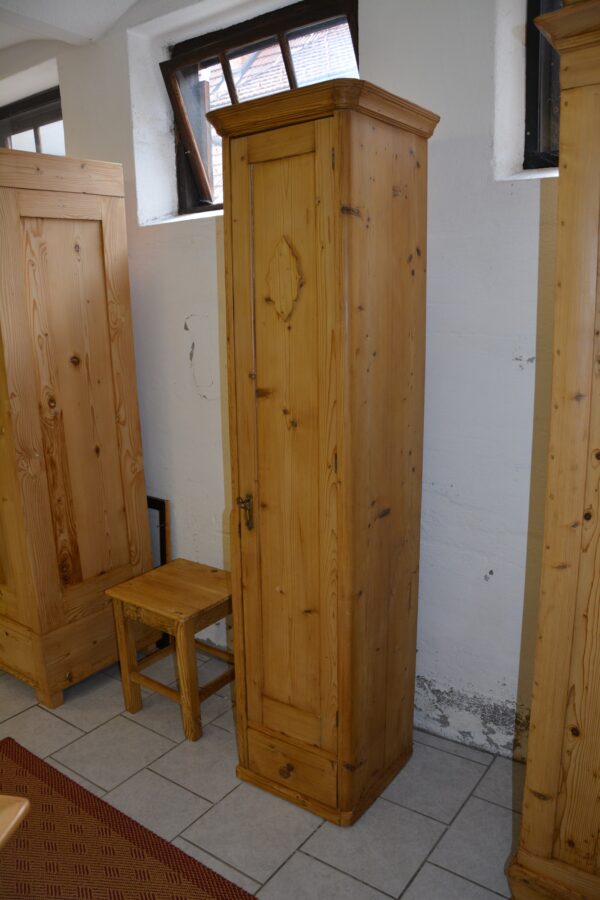 Schrank 1533 – Bild 2