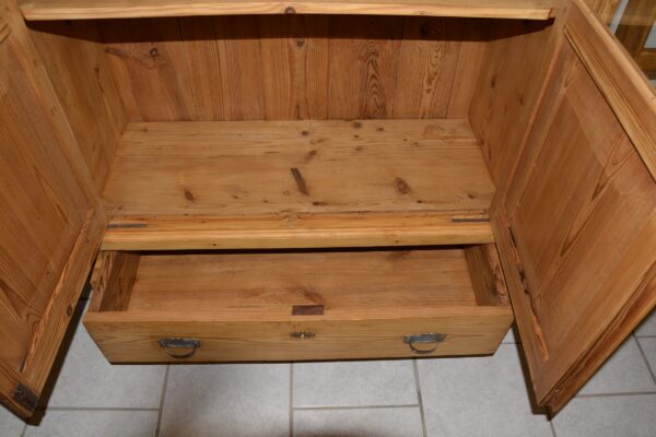 Vitrine 1584 – Bild 4
