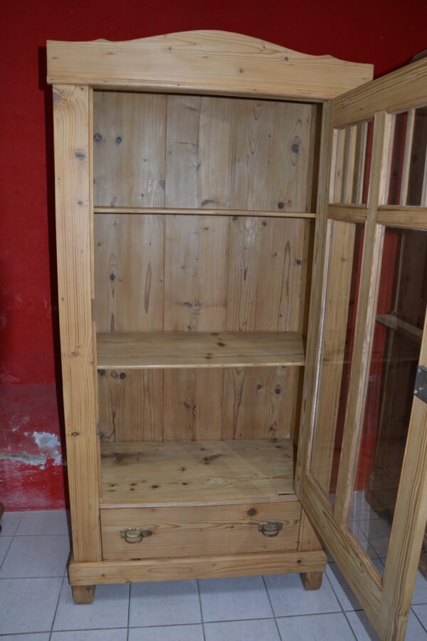 Glasschrank 1585 – Bild 3