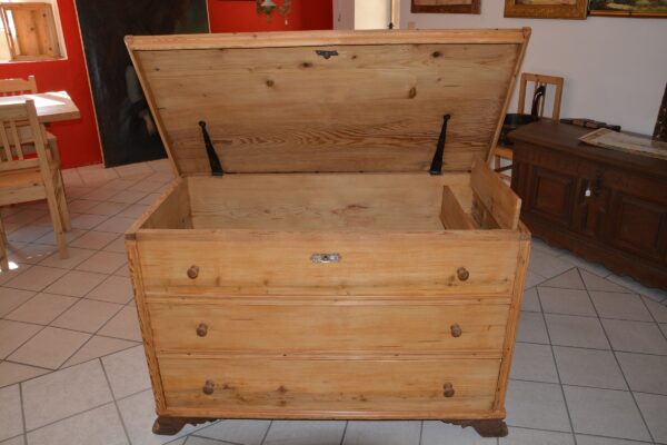 Truhe 1601 – Bild 3