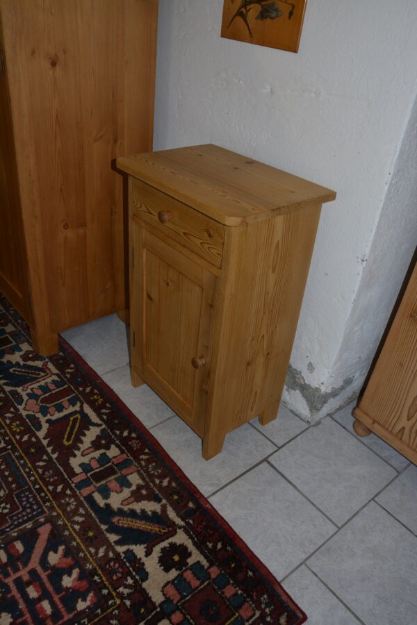 Nachtkasterl 1626 – Bild 2